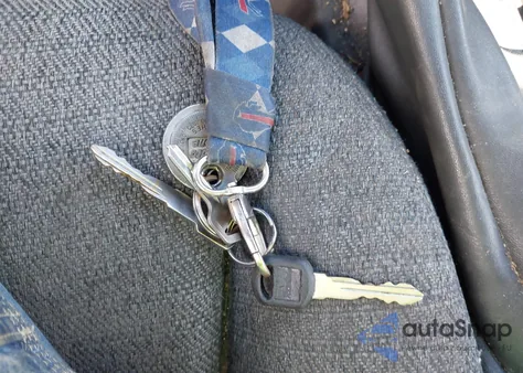 2003 Chevrolet Cavalier z USA, uszkodzony, nr VIN 1G1JC12F437253829